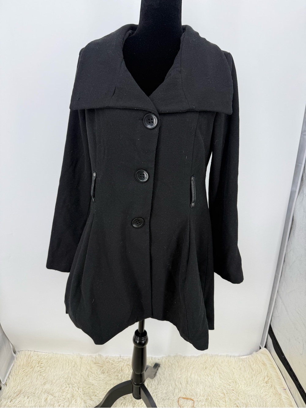 Yoki Y2K style Black Women's Button Front Coat Large